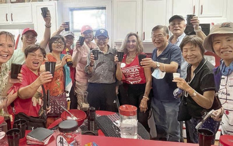 The group – which included Chinese-descent members of Steve Fang’s Houston Morning Exercise Group – arrived via Harris County Precinct 4 tour bus and each visitor received a “welcome” bag provided by museum organizers.