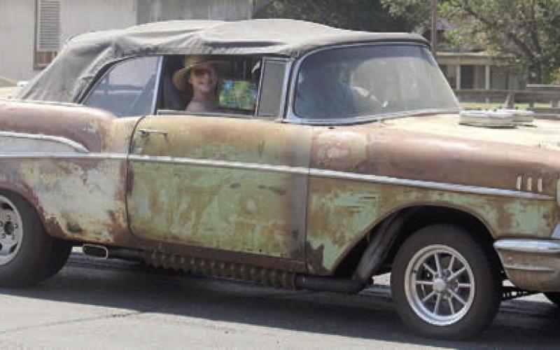 1st Place Antique Car/Truck – Stephen Kana’s 1957 convertible. Sticker Photo By Darrell Vyvjala