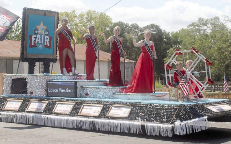 1st Place Organizational – Fayette County Fair Association. Sticker Photo By Darrell Vyvjala