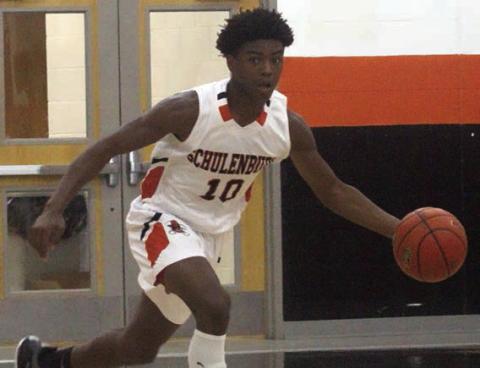 Da’Terrion Houston heads upcourt after a steal in the fourth quarter of the Horns’ win Saturday. Sticker Photo By Darrell Vyvjala