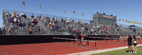 Relays return to SISD