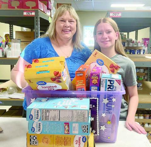 Hoffmann holds food drive for SAFP