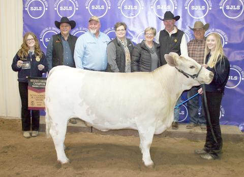 RESERVE CHAMPION MARKET STEER –  Exhibitor: Olivia Mathis (right).