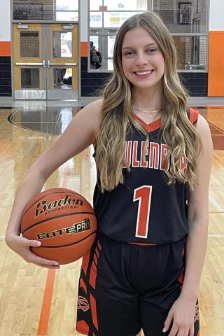 KAYLEE BEYER sophomore • guard