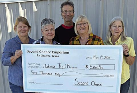 Second Chance gives to Flatonia Rail Museum