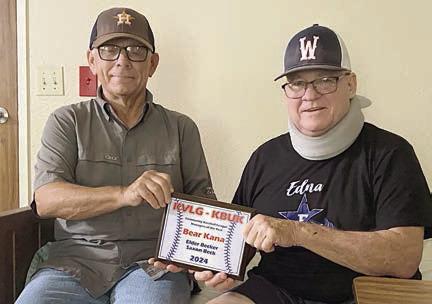 Amateur baseball league managers recognized