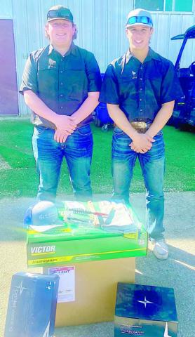  (from left) Ethan Steinhauser and Bryce Stoever