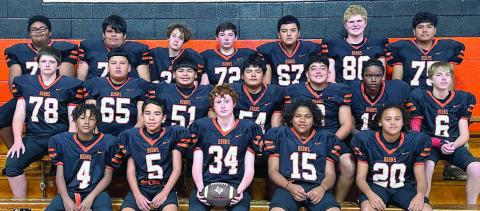 Front, from left: Landryn Thompson, Johan Hernandez, Colton Lewis, Kane Wiggins, and Bryson Henry. Middle, from left: Keegan Hubenak, Rafael Rico, Alexis Martinez, Angel Perez, Zaybryn Barrera, Darrel White, and Kyle Klesel. Back, from left: Albert Wright, Angel Rico, Kash Spencer, Carson Kennedy, Gabriel Cortez, Colton Matura, and Giovanni Velasquez.
