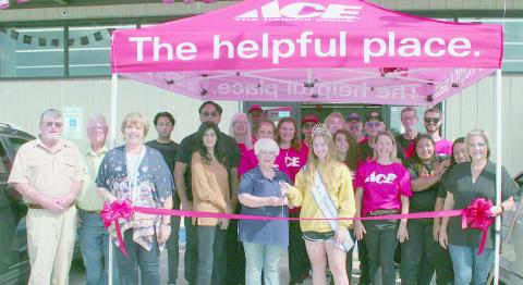 Ribbon cut at Ace Hardware in Schulenburg