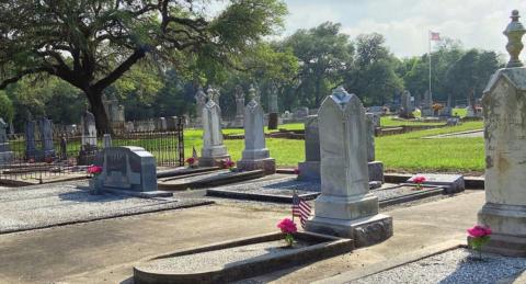 Old High Hill Cemetery – Photo Courtesy of Darlene Quiring, president of the High Hill Cemetery Association Inc.