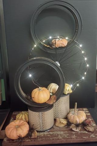 Design Division winner – Section A, “Octoberfest” by Gail Hammontree.