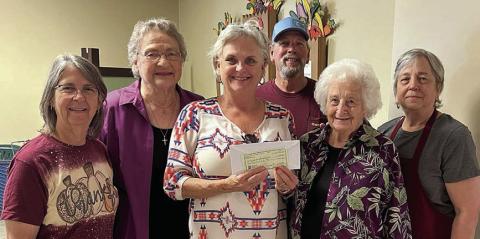 Weimar SPJST donates to Food Pantry