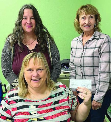 KJT Society 129 gives to Food Pantry