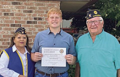 Hranicky gets Legion scholarship