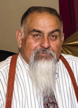 LUIS CHAVEZ