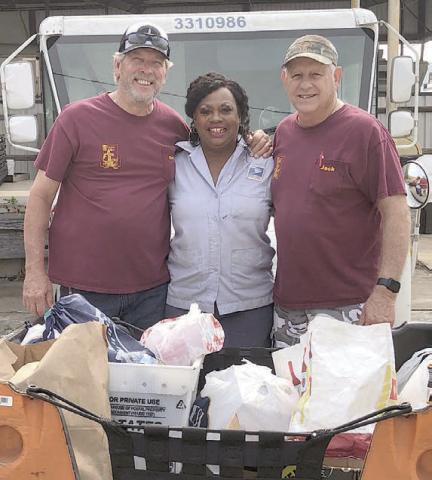 USPS donates to Food Pantry