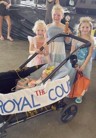 First Place – “The Royal Court” - (standing, from left) Harper, Dawson, and Paisley Guentert along with younger brother Bodie. Sticker Photo By Darrell Vyvjala