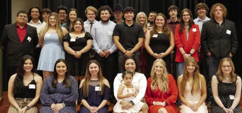 Fayette Community Foundation administers $68,500 at scholarship reception