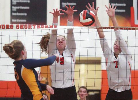 Four-set win over Poth