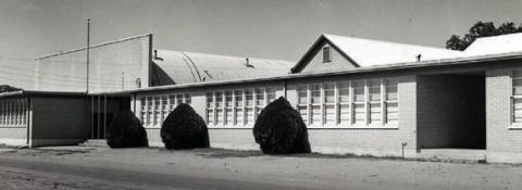 Warren O. Albrech t’s photograph of the Randolph School building in the late 1960s. – Courtesy of the Fayette Heritage Museum &amp; Archives