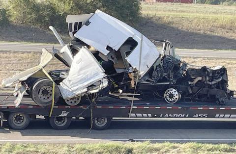 Fatal accident Friday on I-10 involves 18-wheelers