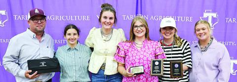 Team members were (fom left) Brad Lux-advisor, Ava Slaton, Madyson Holub, Kyrroll Prihoda, Keeley Warnken and Haley Schramek.
