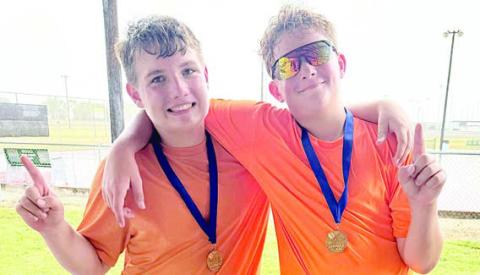 Patrick Taylor (left) and William Herzik (right) placed third doubles. In singles’ play, Herzik first place in his bracket while Taylor placed third.