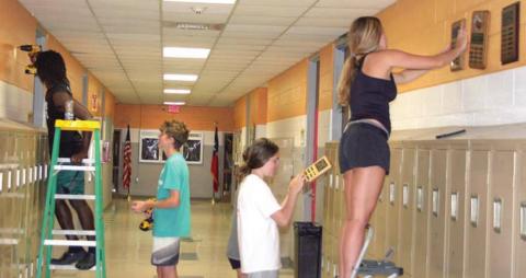 SHS athletes ‘give back’ on Saturday