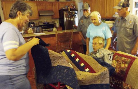VVA Chapter 870 member receives Quilt of Valor