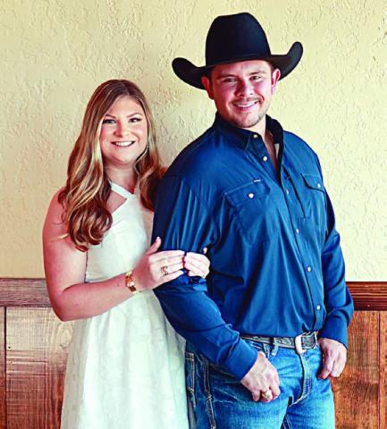 Friedrich, Janecka to wed May 10