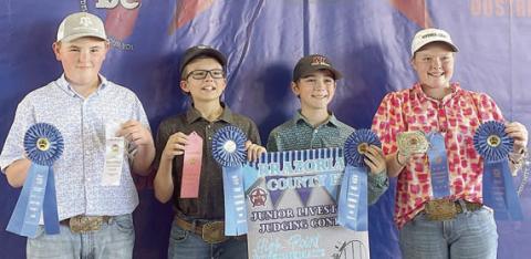 Cha mpion Intermediat e Team – (from left) Abraham McBride, Tate Fritsch, Crockett Guenther and Kaisley Janecka.