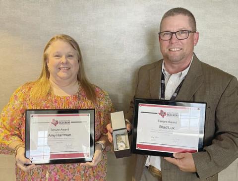 Hartman, Lux get awards at conference