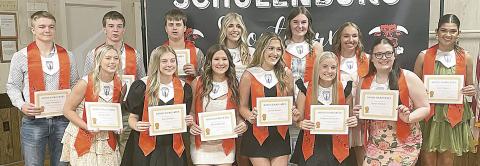 Front row, from left: Avery Helms, Kaylee Beyer, Claire Oeding, Landry Deagan, Madison Kunschick and Haylee Norman. Back row, from left: Adam Thompson, Adin Beyer, Cade Ohnheiser, Chayse Deagen, Madyson Holub, Mikayla Otto and Klare Segura. – Sticker Photo By Darrell Vyvjala