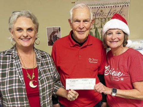 SAFP gets $1,000 from ‘Holy Smokers’