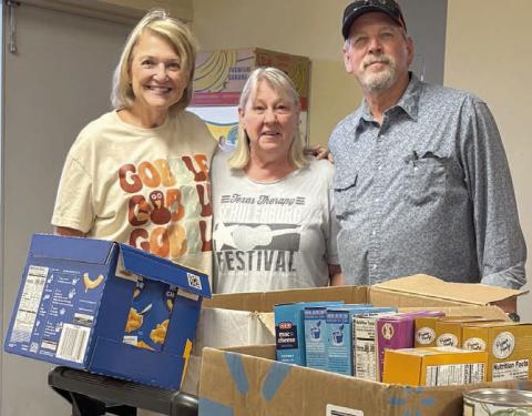 Food Pantry gets donation from KJZT.
