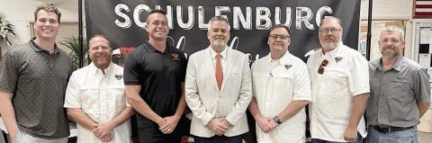 Shown with Lee Hafley (center), the lone finalist for Schulenburg ISD superintendent, are: (from left) SISD trustees Hale Hentges, Michael “Dumas” Demel, Shannon Hollas; and (from right) Joel Blansitt, Mike Zweschper, and Troy Brenek. Not pictured: Trustee Jarrod Schramek.