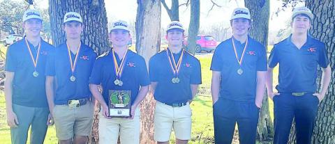 Members of the Shorthorn golf team, with their first-place plaque and medals from the Weimar tournament, are: (from left) Van Prihoda, Brant Redman, Brycen Schramek, Reid Janda, Jayse Janda, and Koi Prihoda.