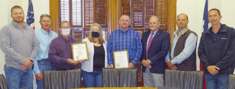County, former commissioner recognized by ‘Keep Texas Beautiful’