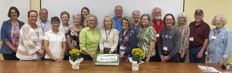Bluebonet Master Gardener Associaton holds graduation