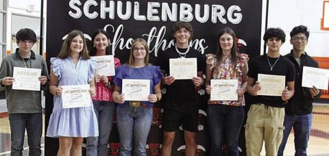 ‘Shorthorn’ & Lady Horn’ awards handed out
