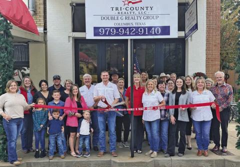 Tri-County Realty, LLC/Double G Realty Hold Ribbon Cutting
