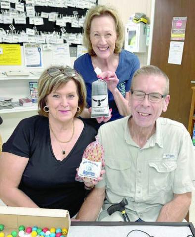 Bingo – Denise and Lad Trojacek (front) of Farmers Insurance in Schulenburg joined the Senior Connections family of bingo callers on Monday, Sept. 29! Sharon Rodriguez (back), a fantastic volunteer, won the blackout prize of beef from Texas Beef Initiative.