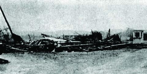 Photo of the remains of the Sky-Hi Theater from the Sept. 14, 1961 issue of the La Grange Journal.