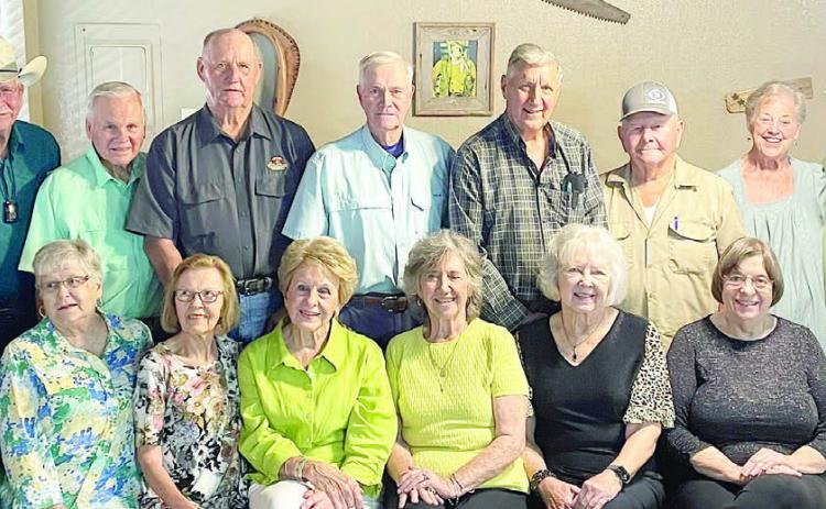 Schulenburg High 1962 class holds reunion