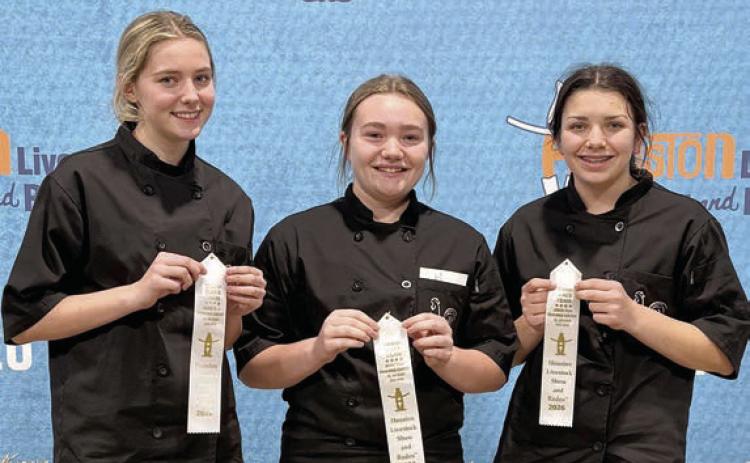 3rd Place Junior Side Dish – “Country Cooks” (from left) Summer Dooley, Lylah Robertson, and Morgan Williams.