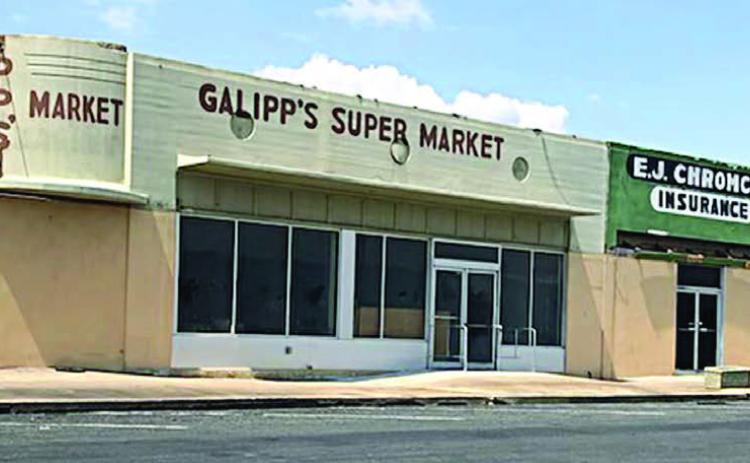 The removal of an awning revealed the wording that was on the Galipp’s Super Market building downtown prior to 1980. That was the year when the family-owned grocery store completed an expansion and renovations after purchasing the space of the two businesses on the east side of the building.