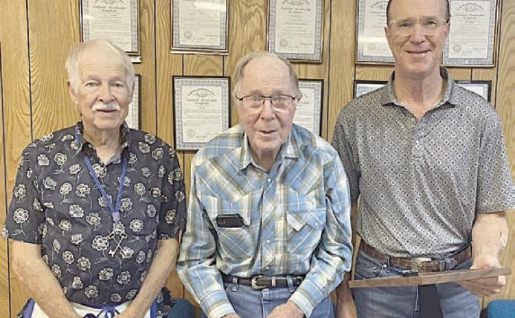 Rightmer gets 65-year pin from Masons
