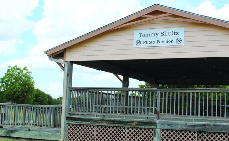 Tommy Shults Photo Pavilion, situated for taking photos of trains, is located on the south side of Highway 90 in the west part of Flatonia.