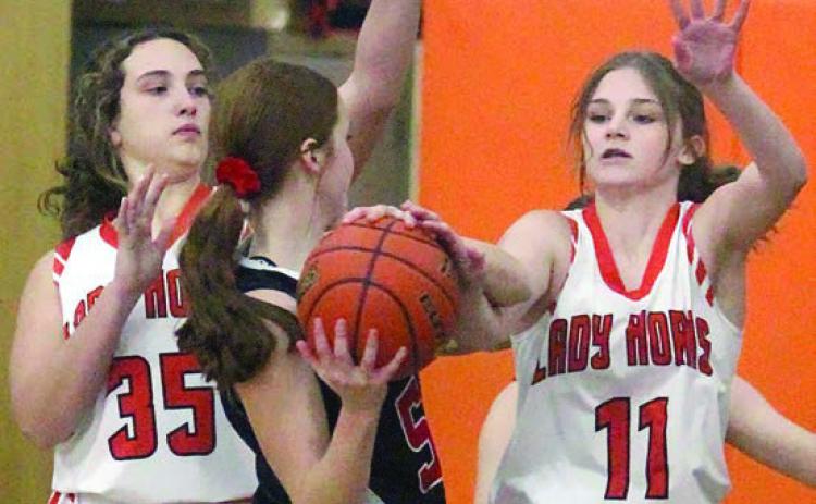 First win for Lady Horns