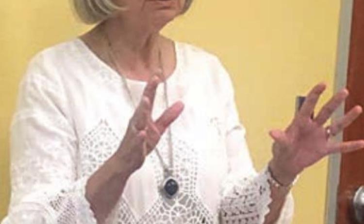 Elaine Thomas, Fayette County author, was the speaker at the Literary Club’s April meeting.